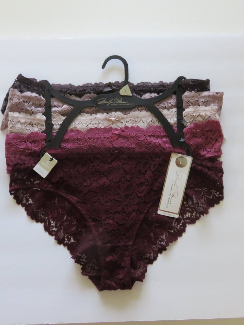 (#145) Marilyn Monroe Lace Cheeky underwear panties 5-pairs Size L